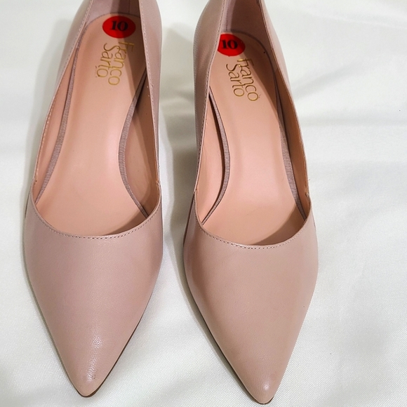 Franco Sarto Shoes - Franco Sarto small pumps, beige, size 10, used